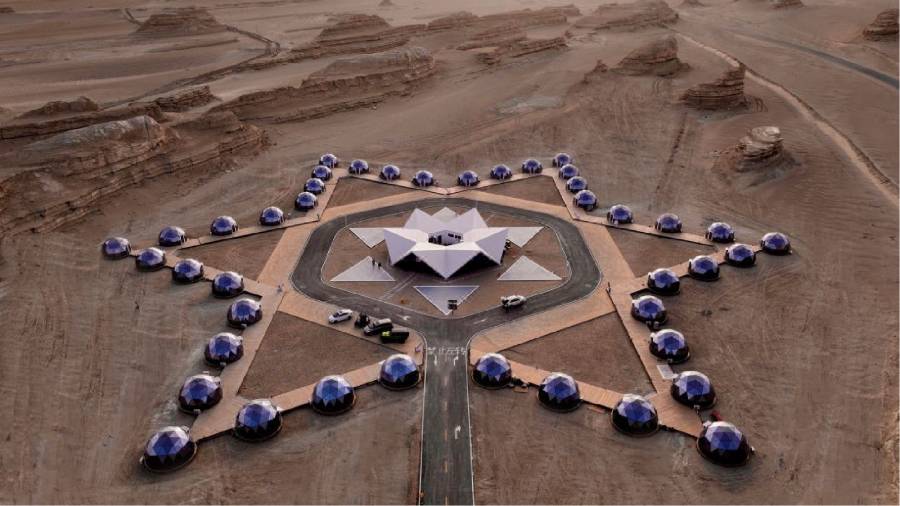 火星移民预演场——模拟外星环境的极端生存训练静乐县户外野奢帐篷实验项目